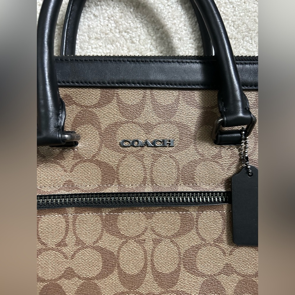 Coach Ethan Slim Brief In Signature - Picture 3 of 13